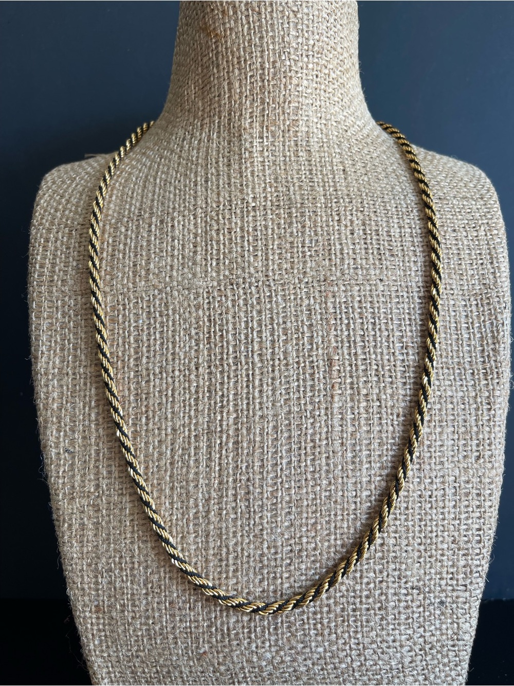Vintage Gold and Black Twisted Rope Necklace. - Picture 4 of 5